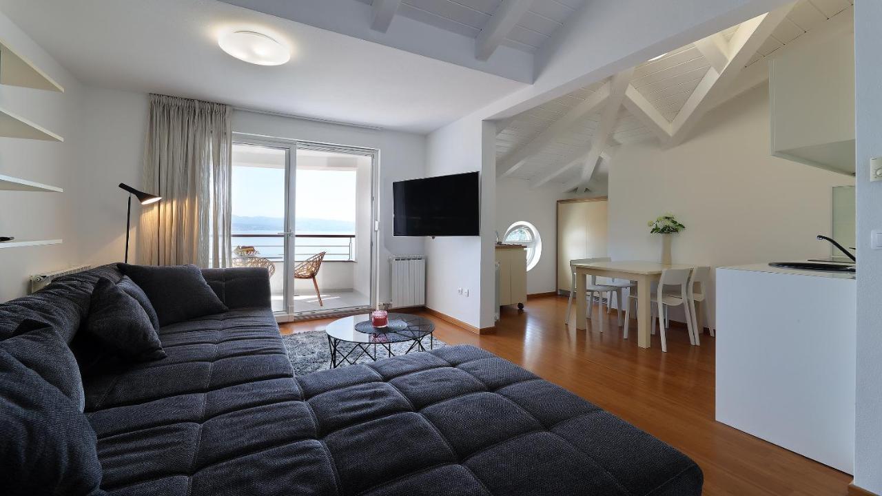 Sea View Apartment In Ičići المظهر الخارجي الصورة