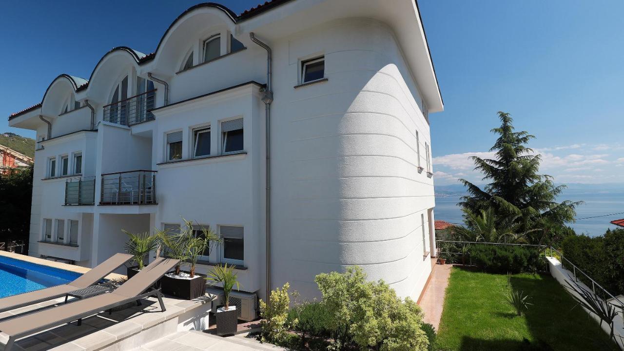 Sea View Apartment In Ičići المظهر الخارجي الصورة